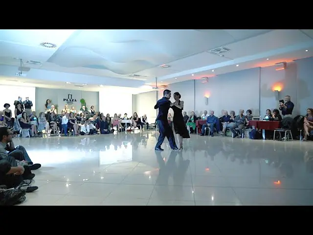 Video thumbnail for Walter Cardozo & Margarita Klurfan - Catania Tango Context Novembre 2022 (2/4)