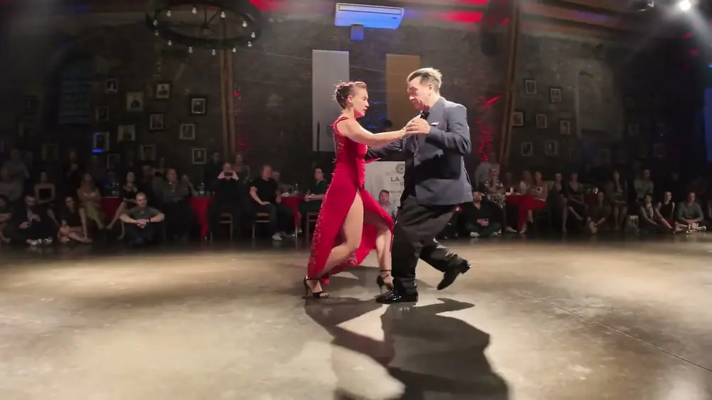 Video thumbnail for Chicho Frumboli & Juana Sepulveda 5/5 - El Tigre Millan (Tango) - Milongueros All Aboard 2023 - 4K
