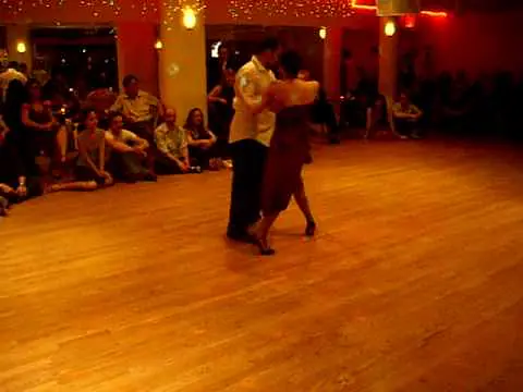 Video thumbnail for Daniela Pucci & Luis Bianchi - Argentine Tango