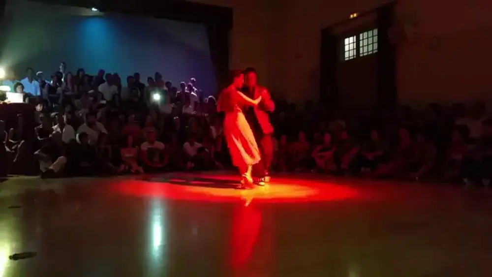 Video thumbnail for Chicho Frumboli & Juana Sepulveda  Tango Festival A los Amigos 2/6