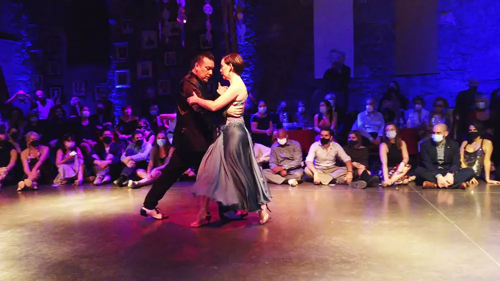 Video thumbnail for Mariano ''Chicho'' Frumboli & Juana Sepulveda dance on Adolfo Berón's Quiero verte una vez más