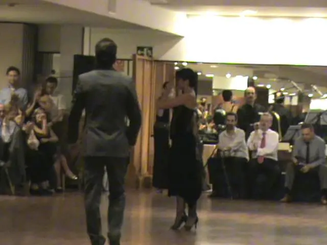 Video thumbnail for VI Encuentro de Aficionados al Tango 2008 Geraldine Rojas y Ezequiel Paludi 5/7