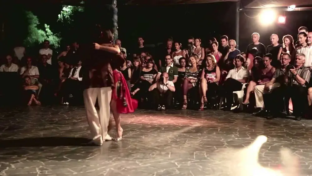 Video thumbnail for Gustavo Rosas & Gisela Natoli - Catania Tango Festival 2013 - Video 2-3