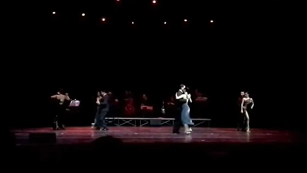 Video thumbnail for Miguel Angel Zotto e Daiana Guspero e compagnia Tango por Dos -Milonga- Roma 17.12.2013