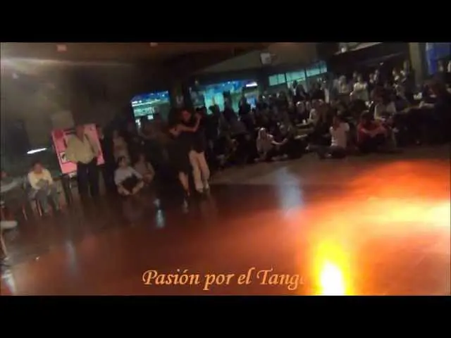 Video thumbnail for LUCILA BARDACH Y MARCELO LAVERGATA bailando CHUNGA QUE SI CHUNGA QUE NO en la MILONGA DEL LOLA