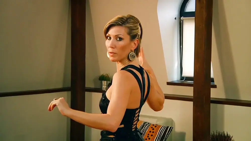 Video thumbnail for Sebastian Arce & Mariana Montes Lesson 70