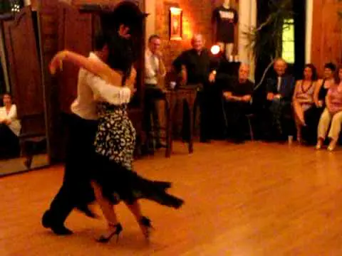 Video thumbnail for Milonga Parque Patricios Georgina & Oscar Mandagaran Parte 2