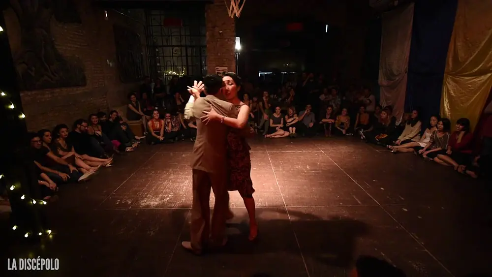 Video thumbnail for Krishna Olmedo & Suri Bae - XXX @ La Discépolo, 2017, 3/4