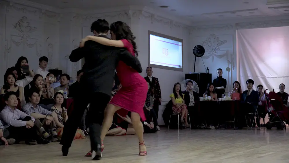 Video thumbnail for [ tango ] 2019.04.07 - Gaston Torelli & Mariana Dragone No.3