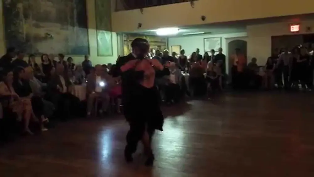 Video thumbnail for Argentine tango: Daniel Juarez & Alejandra Armenti - Bordoneo y 900