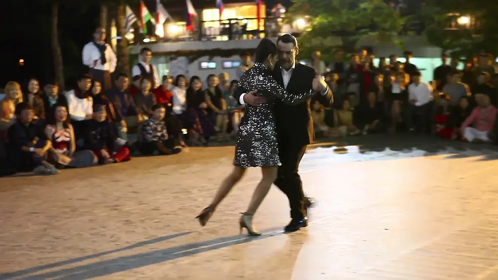 Video thumbnail for Korea Island Tango Festival (2015/09/12) #06 Alejandro Aquino y Natalia Hills