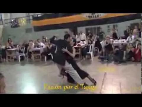 Video thumbnail for NOELIA COLETTI y PABLO MARTIN GIORGINI Bailando el Tango DANZARIN en la MILONGA DEL MORAN