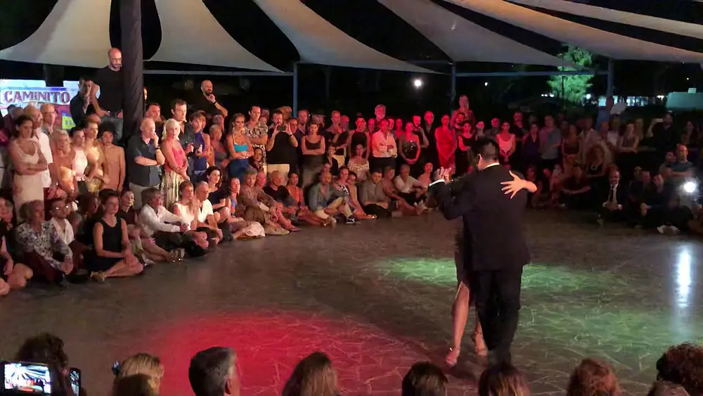 Video thumbnail for Carlitos Espinoza & Noelia Hurtado show, Catania Tango Festival 2018, 1/4