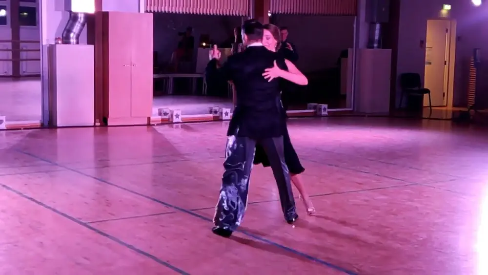 Video thumbnail for Pasi & Maria Laurén dancing vals Dichas que viví at Ruskatango 2022