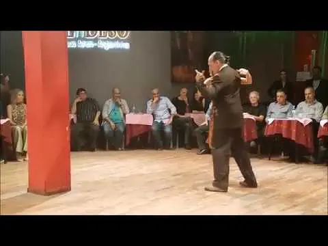 Video thumbnail for Milonga de los Domingos -  26/05/2019 - Pancho Martinez Pey / Lorena Ermocida 3/3