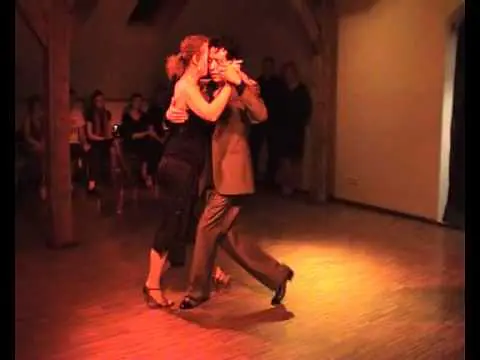 Video thumbnail for Ilona & Salvador Rios 2/3 [Milonga] (28.02.2010)