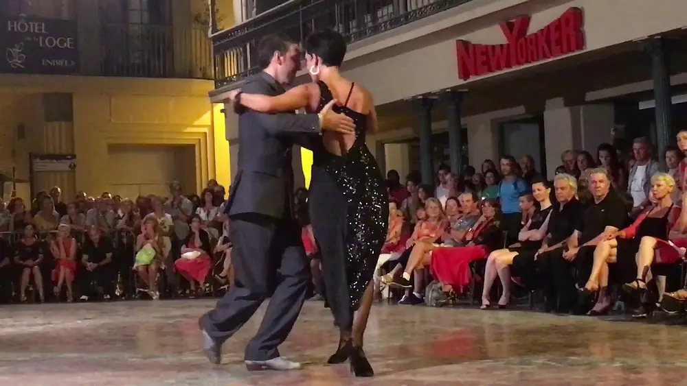 Video thumbnail for Démonstration de danse de tango argentin À Perpignan par VIRGINIA UVA & CESAR AGAZZI