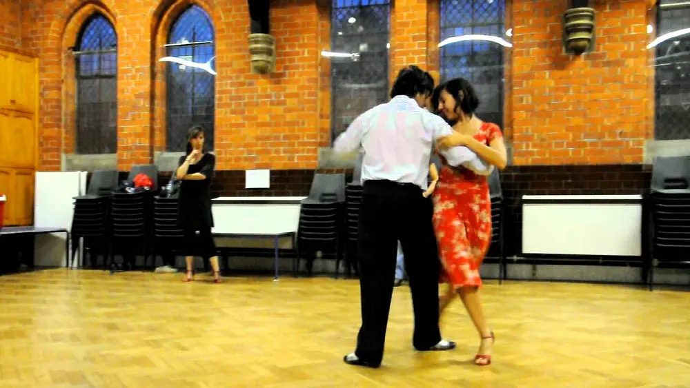 Video thumbnail for Ricardo Delgado. TangoAr Class in Reading 27 July 2011