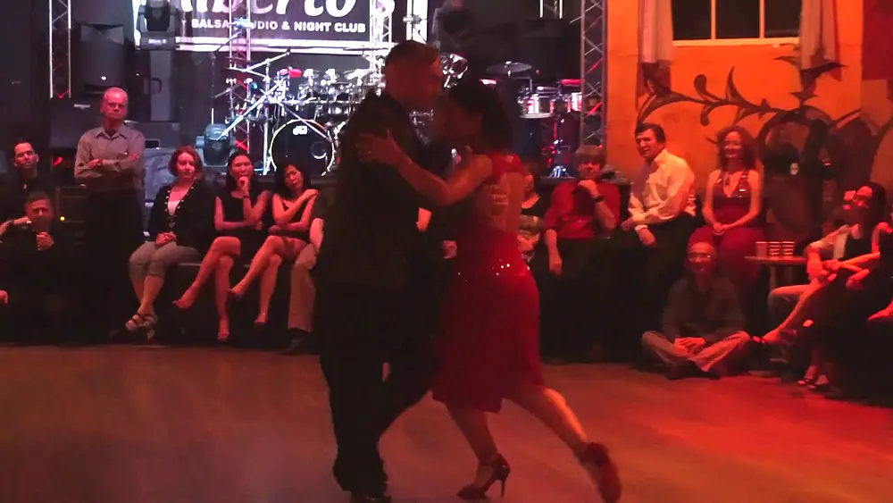 Video thumbnail for Paloma Berrios & Maximiliano Alvarado Tango Demo 1/3 2018 Jan 7