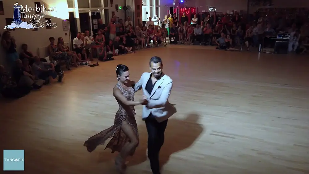 Video thumbnail for Carlos & Mirella Santos David dance Alfredo De Angelis - Pobre Flor