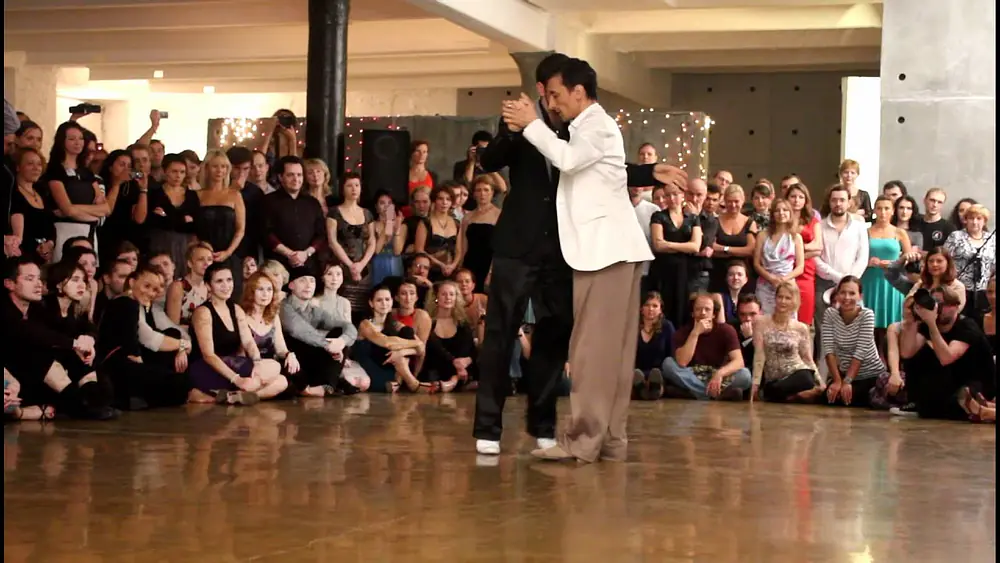 Video thumbnail for Martin Maldonado y Maurizio Ghella dance Fueron tres años 24-09-2011