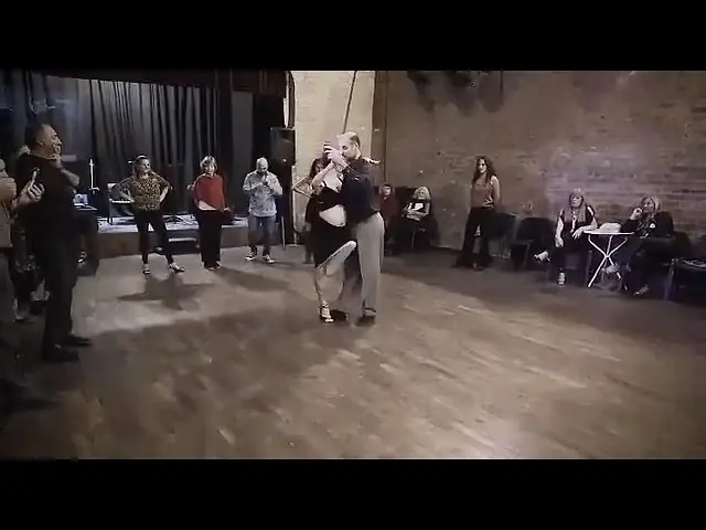 Video thumbnail for TODO ES AMOR (Biagi-Duval) bailan Flor Razzari & Juan Capriotti TRÍO