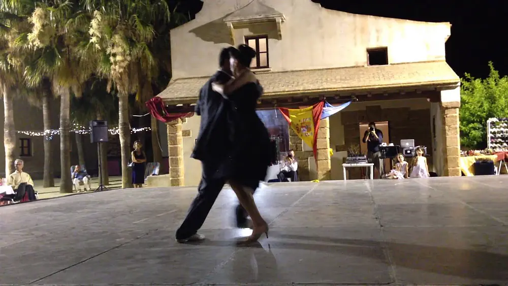 Video thumbnail for FITA Tango Festival - Junio 2015 Marcelo Ramer y Selva Mastreoti 2 - Vals