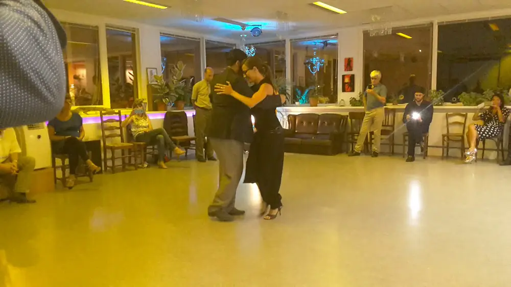 Video thumbnail for Cours par Mariano Galeano et Eugenia Ramirez Miori