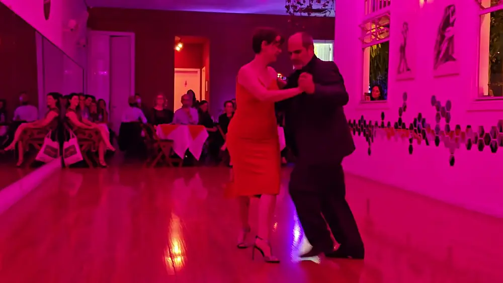 Video thumbnail for Michelle Laginestra e Luis Bianchi 2/3 Milonga Vip