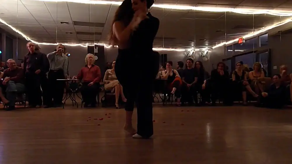 Video thumbnail for Silvina Valz y Ciko Tanik - Tango Cafe 3/3 - HD!