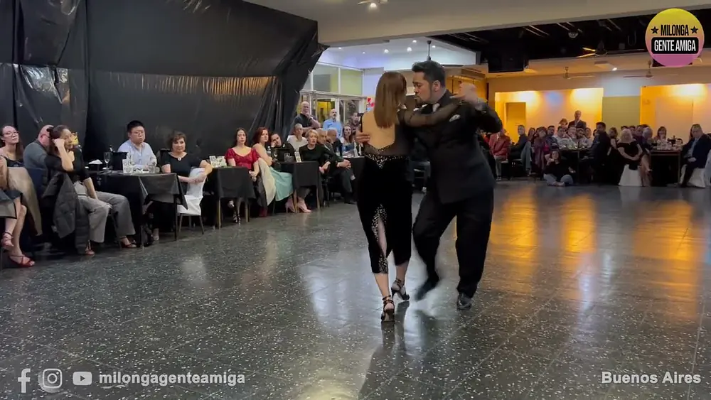 Video thumbnail for Gennysam Alcantara y Lili Tan - Milonga Gente Amiga - 03/SEP/2023 (1/2)