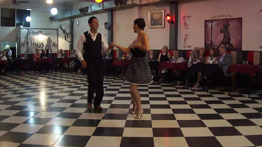 Video thumbnail for Sin Rumbo, bailan Mariel Filadoro y Diego Churquina 3-3