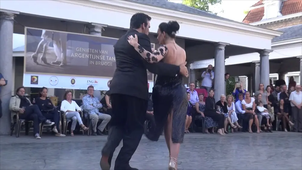 Video thumbnail for Anibal Lautaro & Valeria Maside @ Milonga del Pescador: demo 1