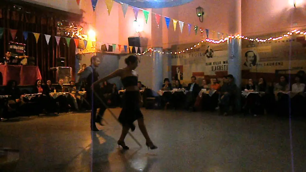 Video thumbnail for Analia Vega y Marcelo Varela + Cynthia Fattori y Ernesto Terri en El Motivo 11/8/2014
