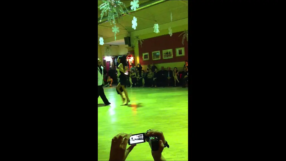 Video thumbnail for "Mujeres Feas "di Armando Moreno -Marco Palladino exhibition en Sentimento Gaucho Milano