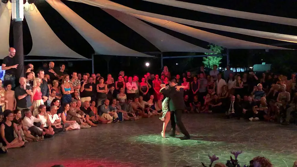 Video thumbnail for Carlitos Espinoza & Noelia Hurtado show, Catania Tango Festival 2018, 3/4