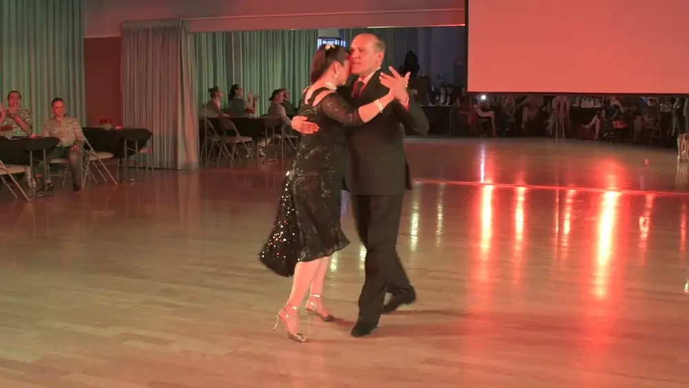 Video thumbnail for Pancho Martinez Pey and Tanya Spektor at Milonga Lead & Follow 3/3