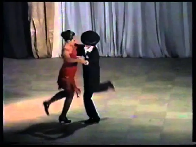 Video thumbnail for Jonatan Aguero Tango Competition 2001 - 1