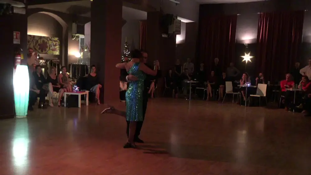 Video thumbnail for ESTEBAN MORENO E MARCELA GUEVARA