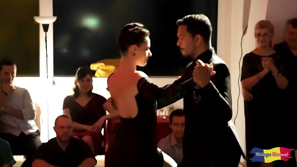 Video thumbnail for Carlos & Mirella Santos David/ "El Viejo Vals"/ Milonga Nacional Bucharest 2023