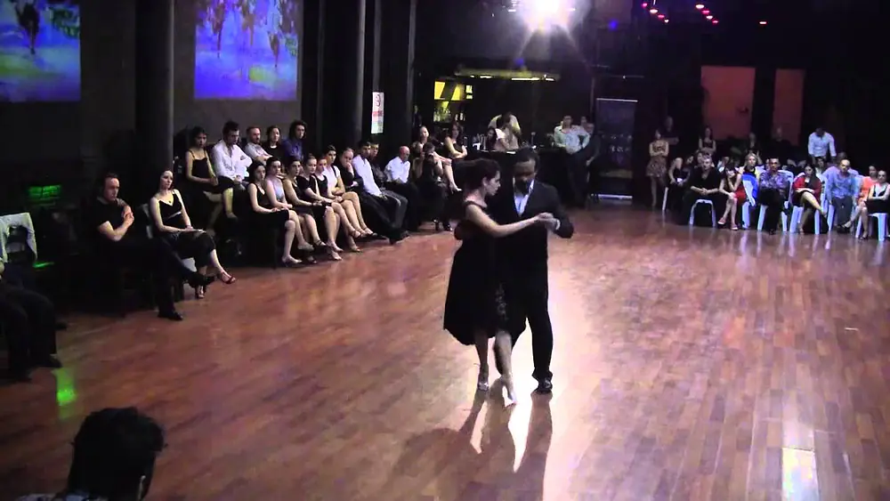 Video thumbnail for Akın Gökkaya & Gülşen Gökkaya | İstanbul Tango Experience 2/2