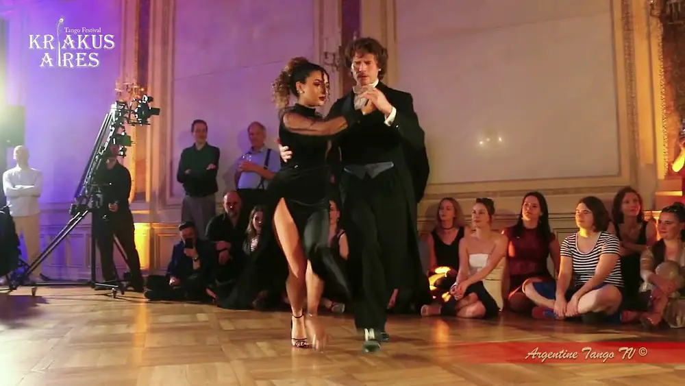Video thumbnail for Dilara Öğretmen y Tymoteusz Ley - Krakus Ares Tango Festival  -  (2/4) - 26-04-2024