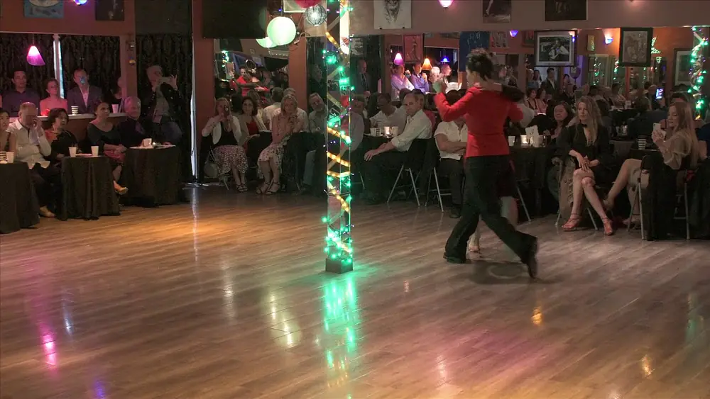 Video thumbnail for Mariana Lopez Cattini and Laura Smart at Milonga Corazón 1/3