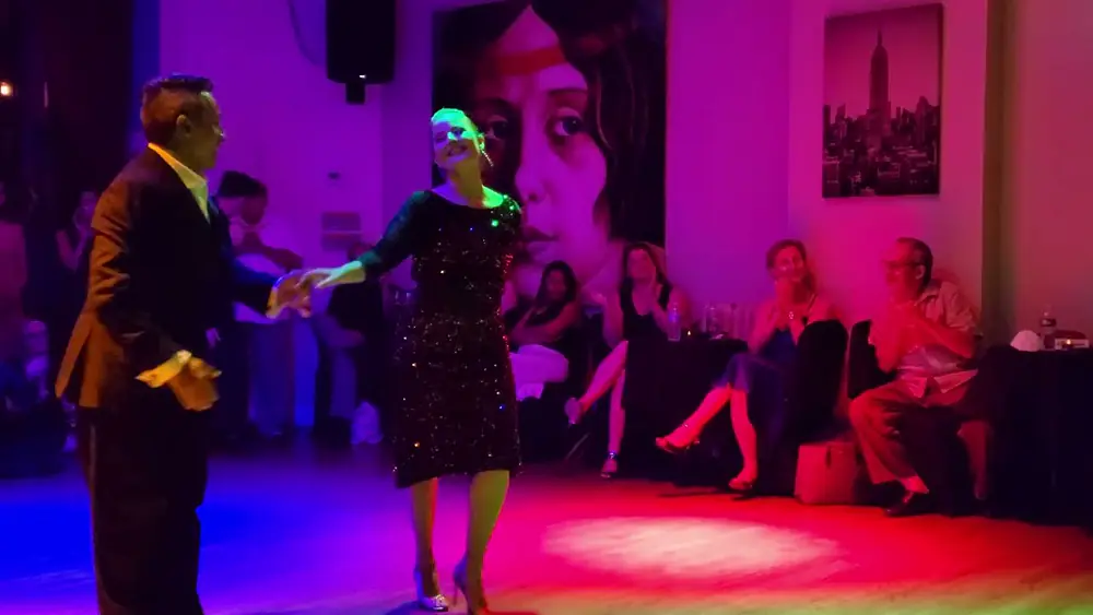 Video thumbnail for Argentine tango: Laura Grandi & Marcelo Mesa - El Puntazo