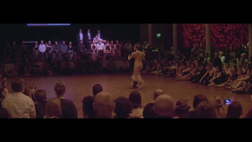 Video thumbnail for Chicho Mariano Frumboli y Adelma Rago bailan "Organito de la tarde" por Di Sarli en Basel