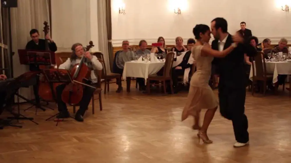 Video thumbnail for La milonga de BsAs - Pablo Rodriguez & Corina Herrera - Tango Harmony