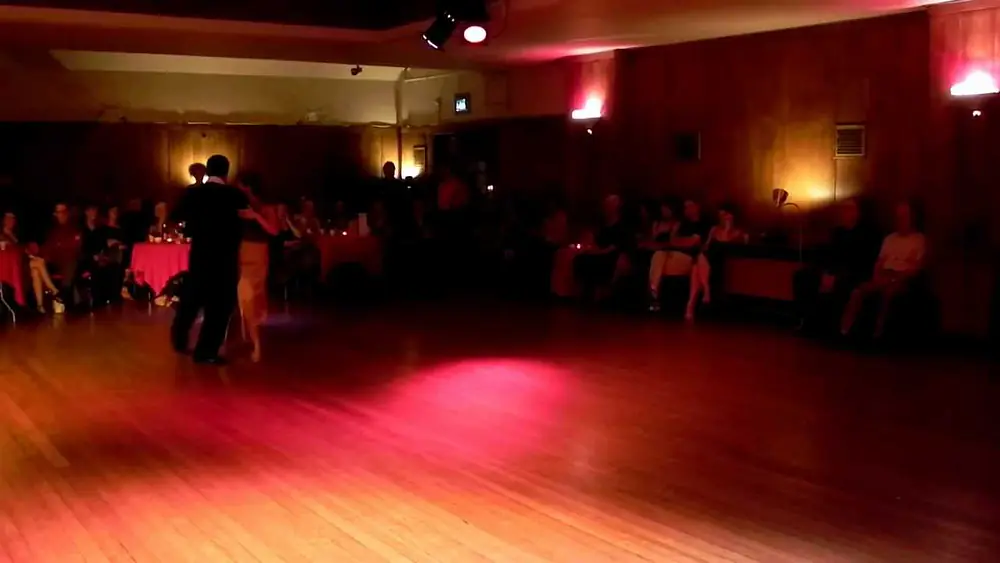 Video thumbnail for Diego Converti & Graciela Gamba   Carablanca UK   Vals 14 09 2012