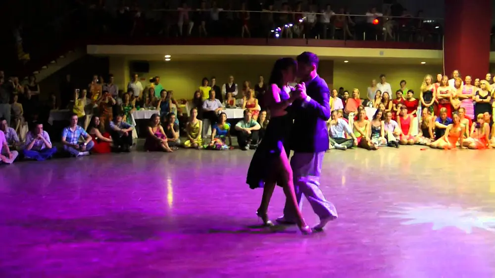 Video thumbnail for Christian Marquez and Virginia Gomez, Juan D'Arienzo - Ataniche