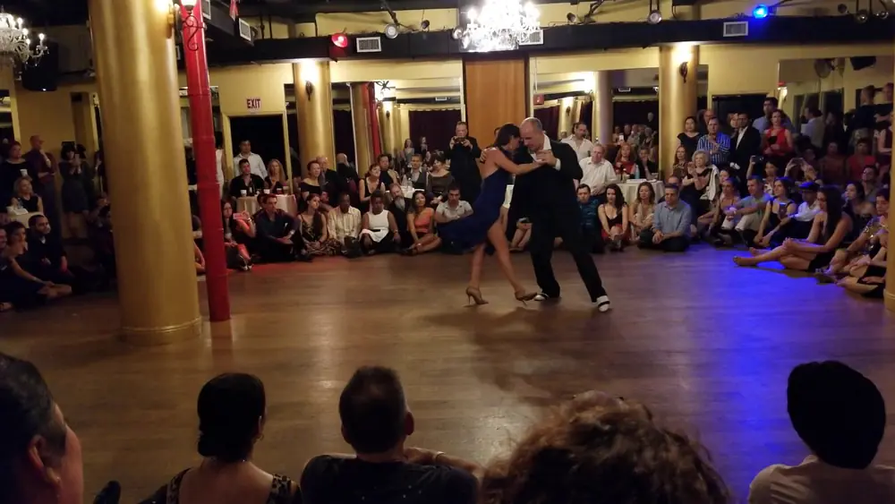 Video thumbnail for Argentine tango: Horacio Godoy and Cecilia Berra - Por Que Razon