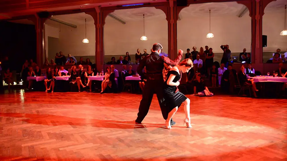 Video thumbnail for Tangofestival KA 2016, Max van de Voorde & Solange Acosta, 4 of 4